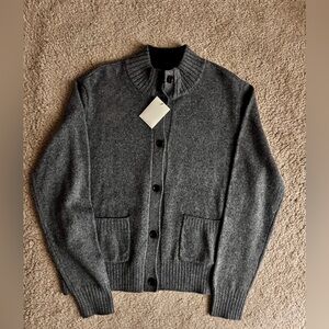 Woman’s Gray Orvis Button Down Sweater NWT